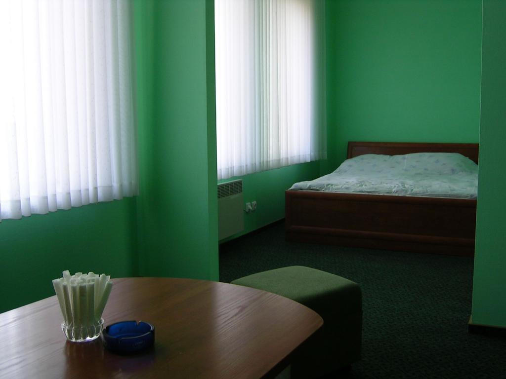 Skaistaziede Otel Šiauliai Oda fotoğraf